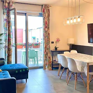  Apartament Center - Modern Flat With Free Parking And Wifi - B Włochy