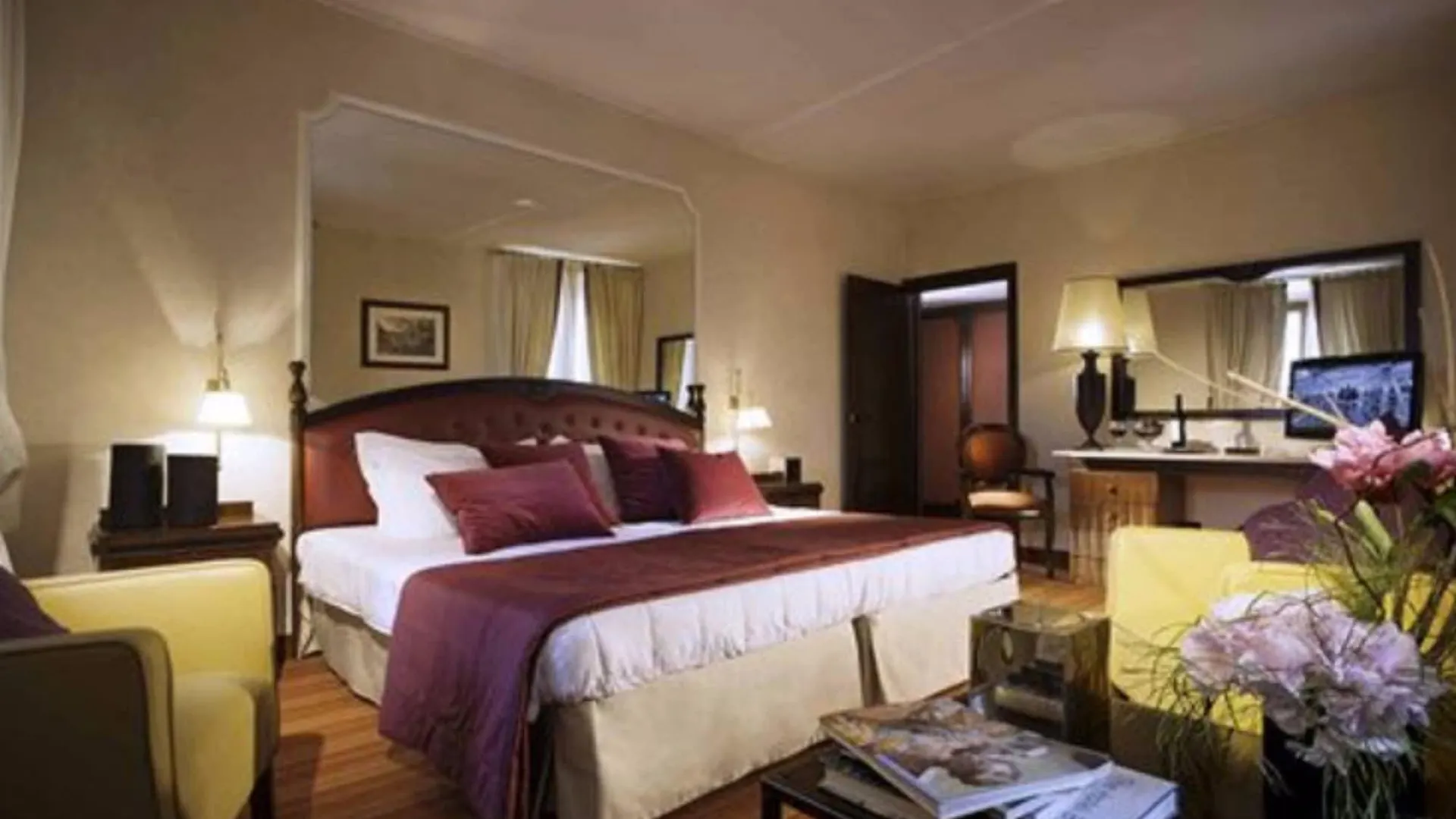 Colonna Palace Hotel Rome