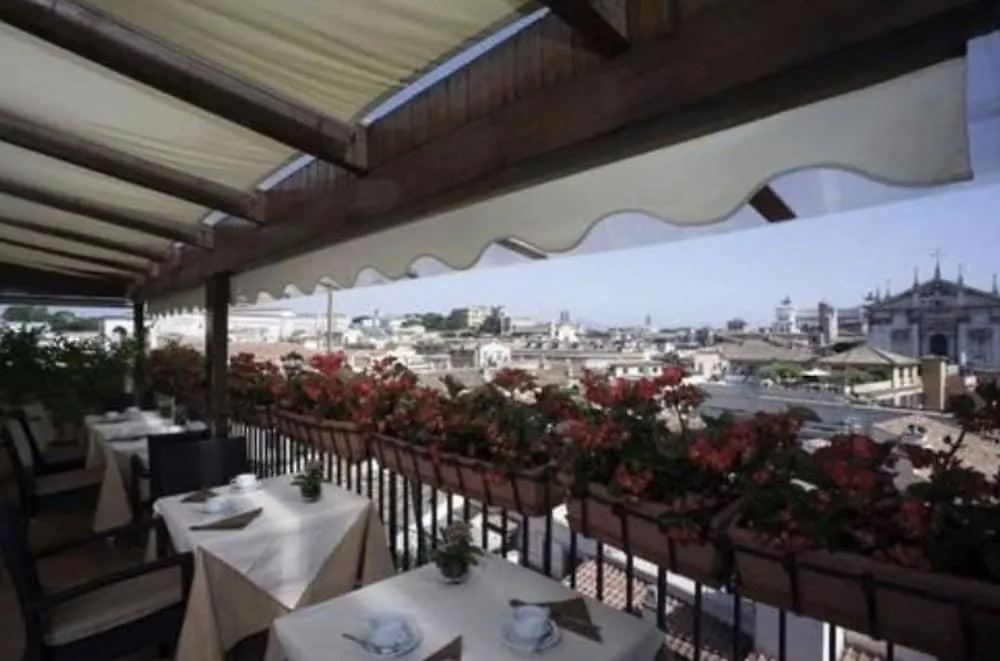 Colonna Palace Hotel Rome