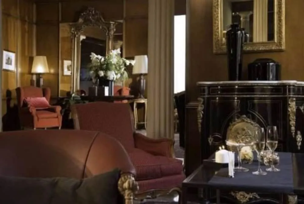 Colonna Palace Hotel Ρώμη 4*,